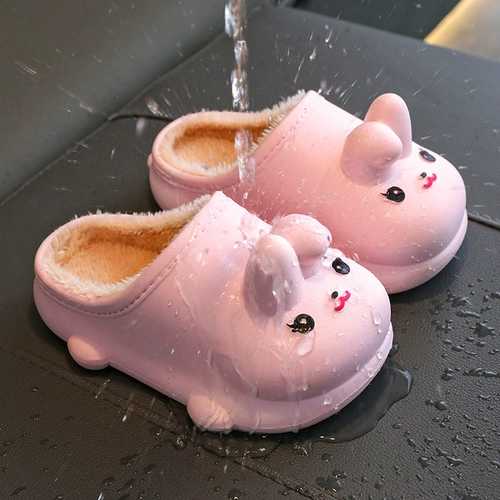 Детские зимние тапочки, нескользящий удерживающий тепло мультяшный милый кролик, водонепроницаемые туфли, коллекция 2022, семейный стиль