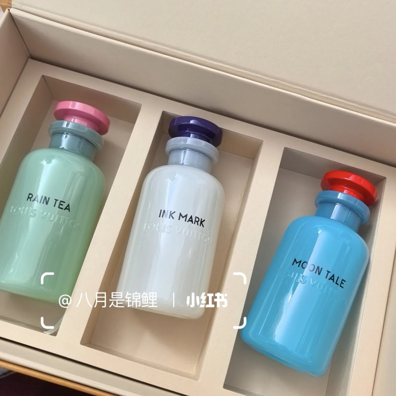 In-Stock Lv China Limited Edition Perfume Rain Tea Tea Waterfall Ink Mark Ink Poetry Moon Tale Moon Wheel In-Stock Lv China Limited Edition Perfume Rain Tea Tea Waterfall Ink Mark Ink Poetry Moon Tale Moon Wheel