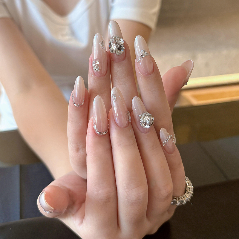 Handmade Haili Press-On Nails, Medium-Length, Milky White Gradient with Rhinestones, 2026 New Style, High-End Almond-Shaped for Wedding Photos Handmade Haili Press-On Nails, Medium-Length, Milky White Gradient with Rhinestones, 2026 New Style, High-End Almond-Shaped for Wedding Photos