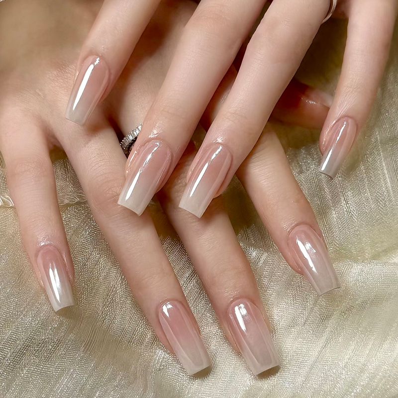 Handmade Haili Manicure Wearable Nails, Medium-Length, Milky White Gradient, 2026 New Style, High-End Feel, Suitable for Wedding Photoshoots in Summer