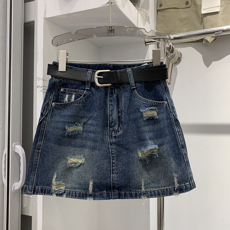 Mumu Home 8090 Summer New Fashion Distressed Washed Denim Work Skirt for Women with Back Pocket Cover Versatile A-Line Skirt Mumu Home 8090 Summer New Fashion Distressed Washed Denim Work Skirt for Women with Back Pocket Cover Versatile A-Line Skirt
