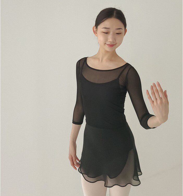 Weimore ballet spot Korea imported Slownov ballet practice dance outside with tops and gauze