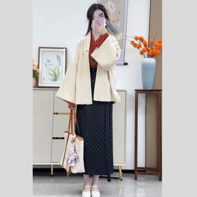 Jinxiu Ci [Late Autumn] Original Hanfu Song Dynasty Style Double-Breasted Knitted Jacket with Puff Sleeves and Thick Eight-Point Skirt for Everyday Wear in Spring and Autumn