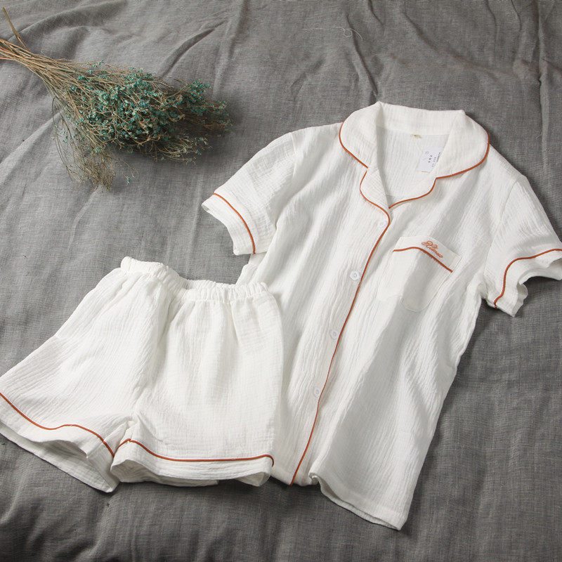 2020 new couple home clothes pajamas short-sleeved shorts men and women solid color home set small fresh Japanese simplicity