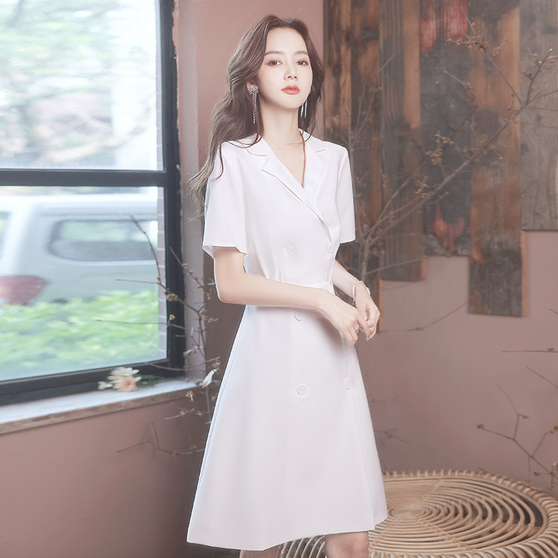 White suit evening dress female banquet temperament light luxury niche high-end noble host French dress summer