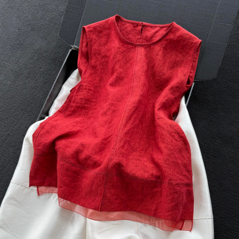 Highly Recommended! Dark Red Linen Sleeveless Vest for Women, New Summer Style, High-End Luxury Round-Neck Tank Top Highly Recommended! Dark Red Linen Sleeveless Vest for Women, New Summer Style, High-End Luxury Round-Neck Tank Top