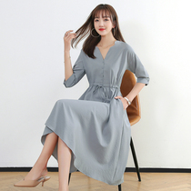  Fashion V-neck waist dress female summer 2021 new slim design sense niche casual fashion temperament skirt