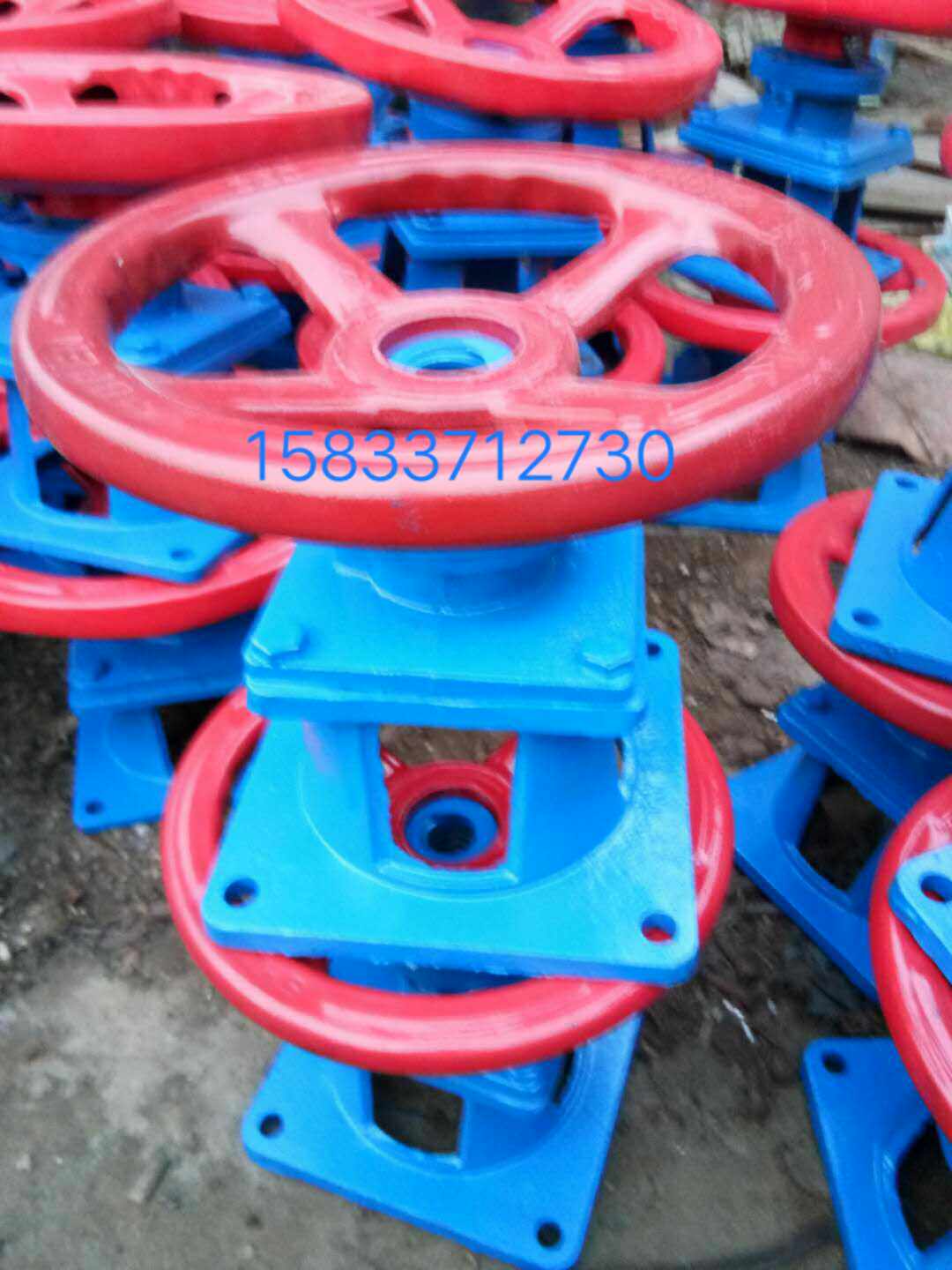 Direct sales hoist gate, manual screw hoist, heightened seat type, cast iron gate, stainless steel gate