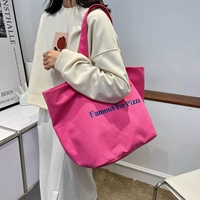 Роза красная