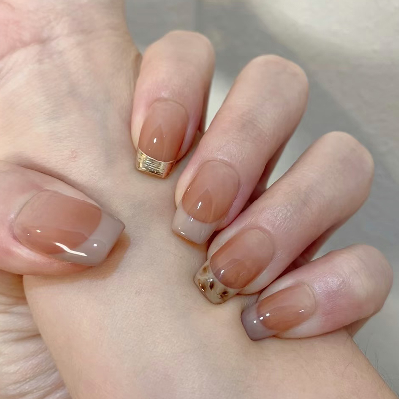 Purely Handmade Melard Leopard Print Manicure Wearable Nails French Nail Patches 2026 New Short Style Spring High-End Feel