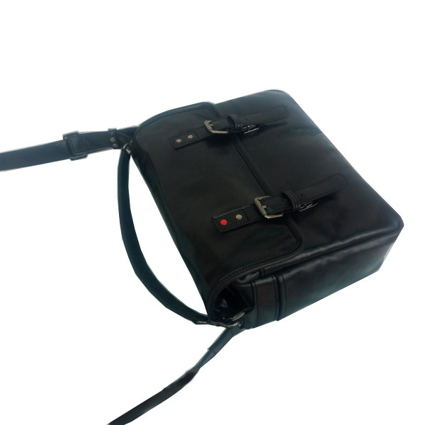 The Berlin II SLR camera photo package ONA The Berlin II drone leather