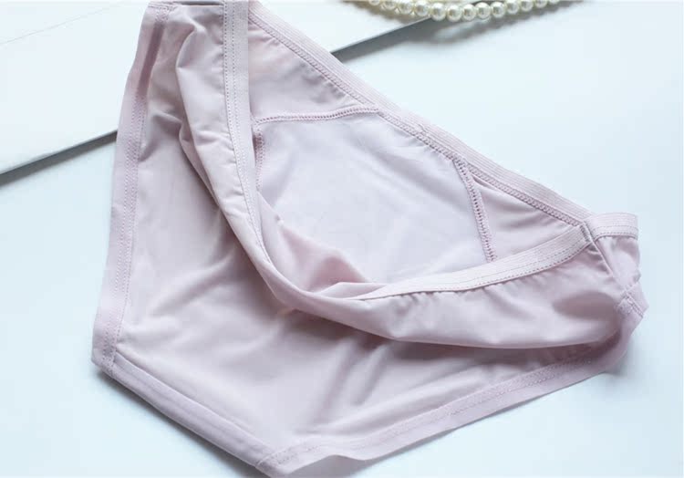 Slip jeunesse en soie Ice - Ref 639763 Image 39