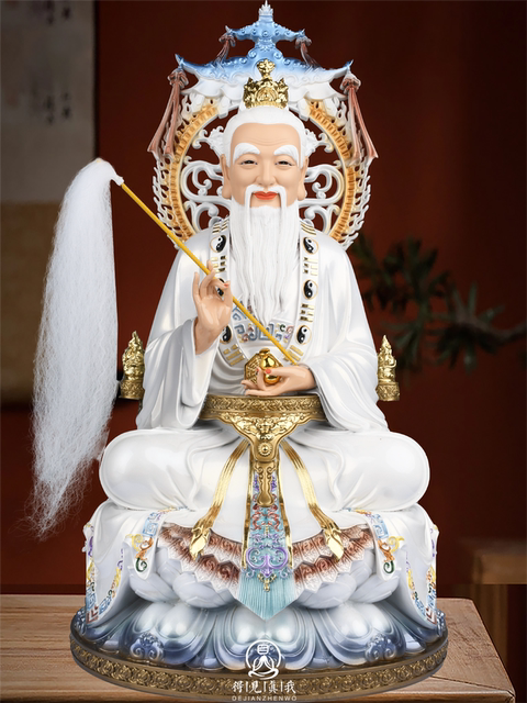 The Taishang Laojun statue, the moral heavenly statue, the white-clothed Laojun statue, the Sanqing Taoist ancestor's home for worshiping the Sanqing deities as ornaments