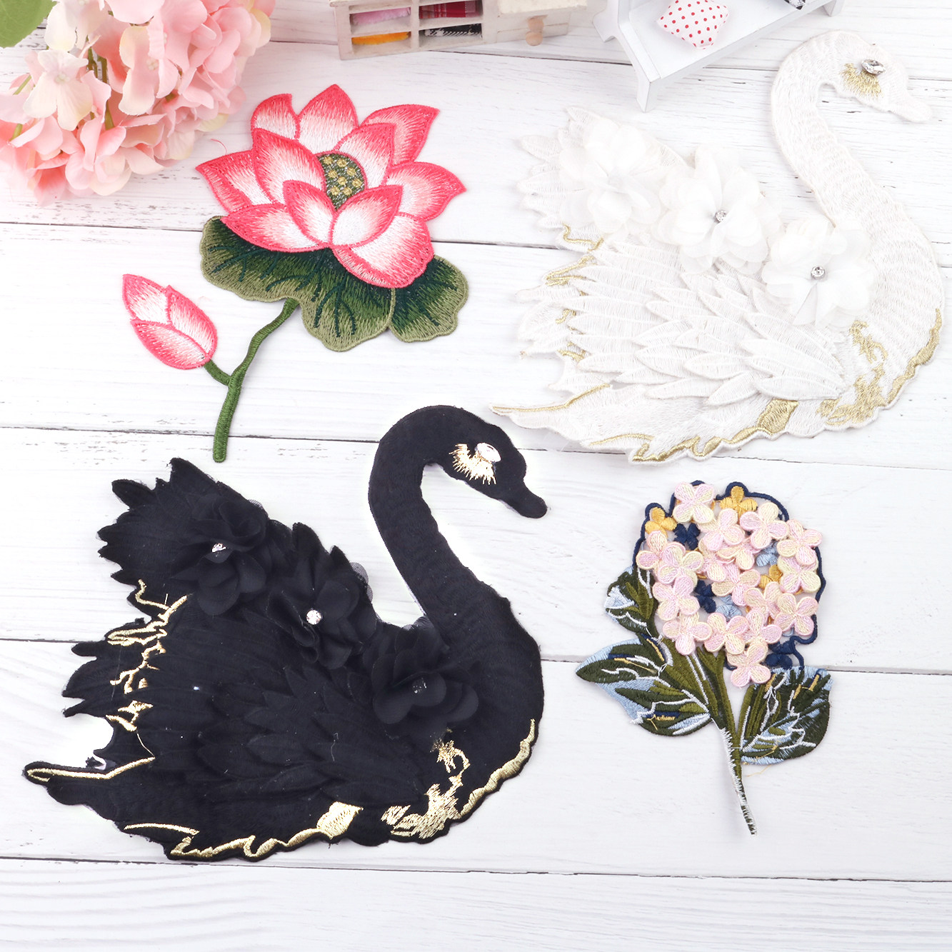 Chinese style large embroidery lace swan lotus patch stickers flower clothes pants cartoon decoration hole repair
