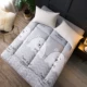 Full siêu mềm màu trắng bông nệm pad là pad trẻ quân đội màu xanh lá cây quân giường ký túc xá futon pad pad 01 tiểu nhiệt - Nệm