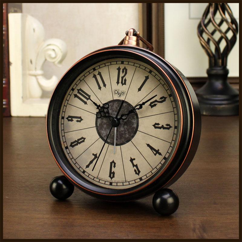 Seat Bell Retro American Living Room Desktop Clock Desktop Home Watch Swing Piece Rowling Bedroom Mute Headboard Alarm Clock