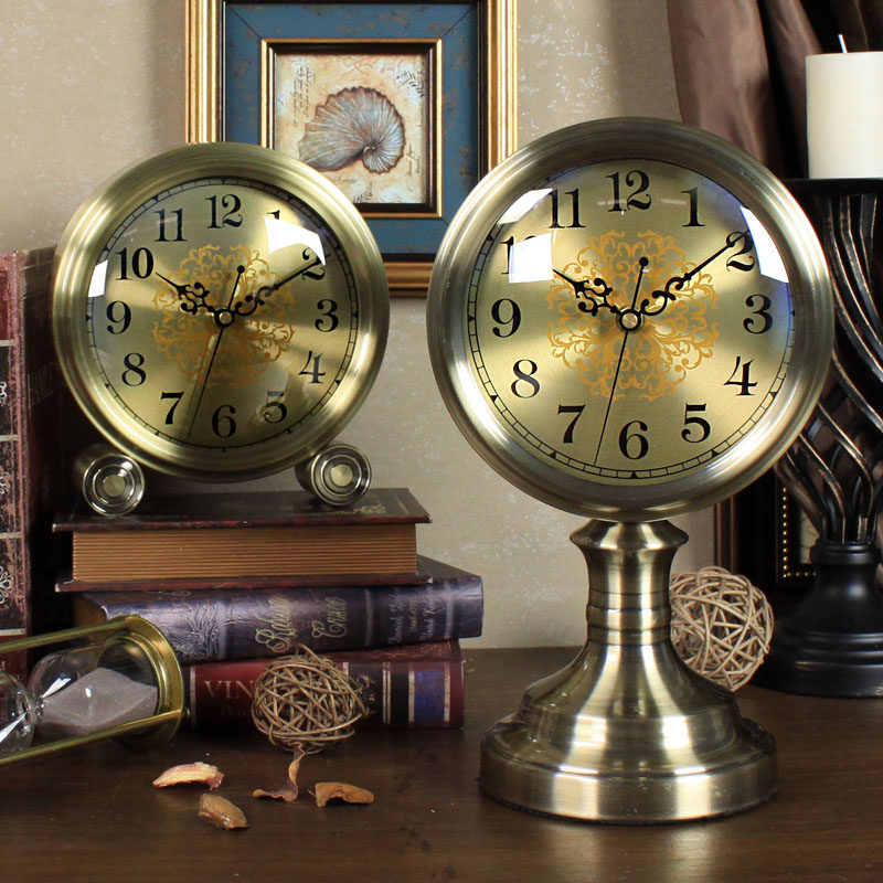 Eurostyle Seat Bell Retro Watch and watch Swing Table desktop clock desktop Home placement Creative sitting clock seat clock