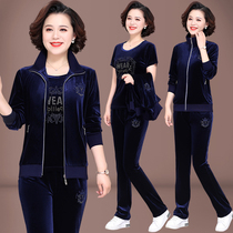 Middle-aged and elderly golden velvet sports suit female spring and autumn 2021 new middle-aged mother autumn jacket casual three-piece set