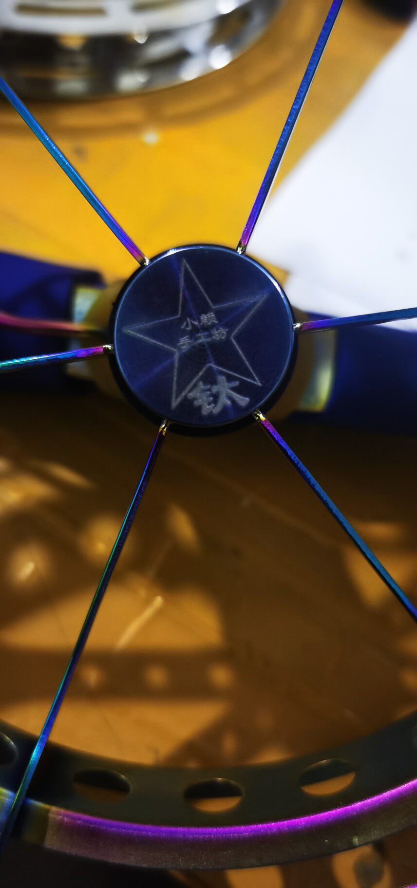 Titanium alloy hand dial titanium alloy seven color 15 cm ceramic bearing weight 113 g