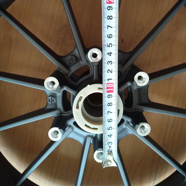 Phụ tùng xe máy Qianjiang Benelli Xiaohuanglong 250-15 phụ kiện nguyên bản trước và sau bánh xe trung tâm vành nhôm - Vành xe máy bánh mâm xe wave