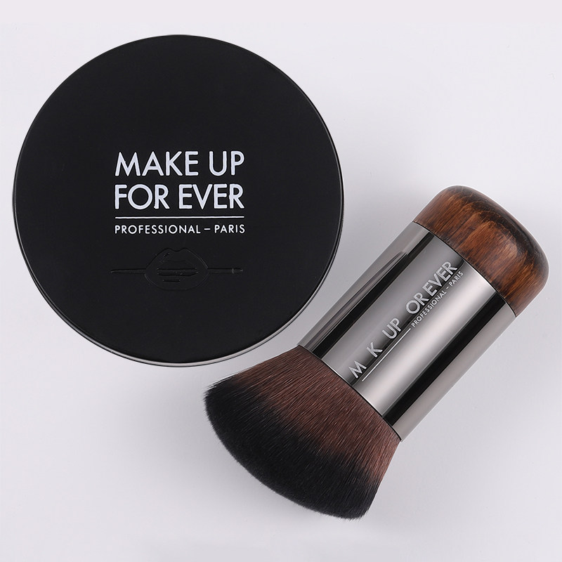 Fried Grade Value Channel Goods M Home 112 Powder Bottom Brushed Fresh Polished Brush Do N't Eat Powder Flat Head Brushed Small Portable Easy Makeup