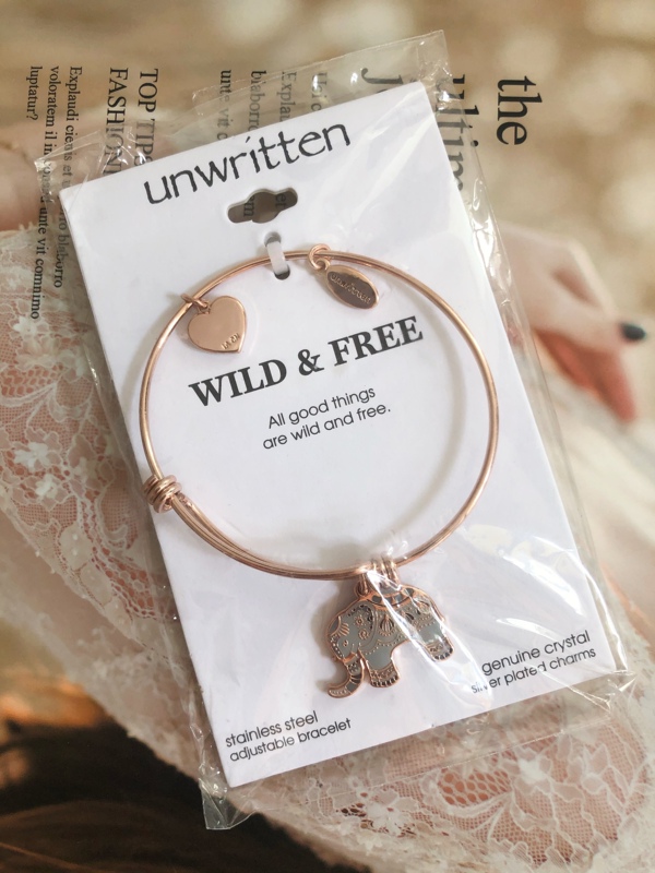 American Niche Brand Unwritten Baby Elephant Bracelet Elephant Pendant Jewelry Bracelet Bracelet with Stylish Elegant