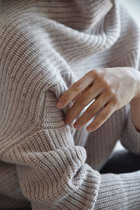 APCSHOP Italian single bat sleeve irregular V collar sweater loose sleeve head knitted cashmere sweatshirt lady thickened new