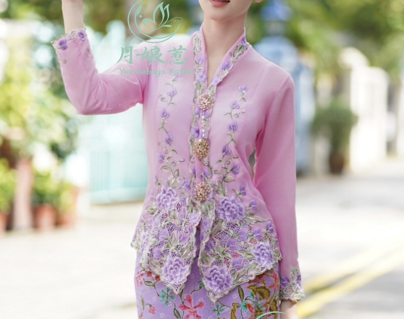 Authentic Singaporean Ngee Chee Clothing, Light Pink Top with Purple Flowers, Purple Sarong Skirt/Traditional Buttonless Style