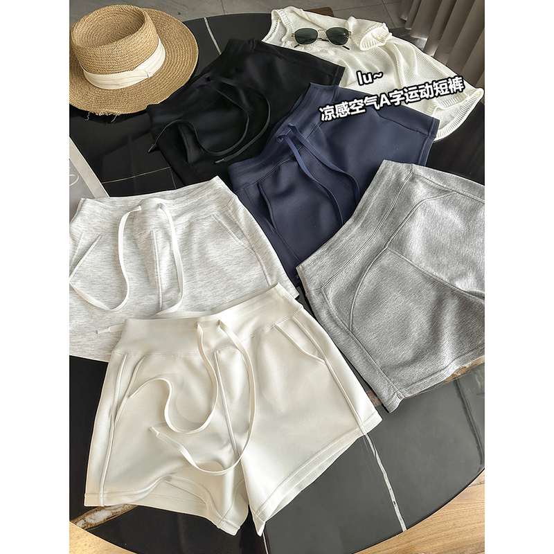 Hot Item ! Same Style as Lu! Tech Cool Air Layer Slimming Versatile Light A-Line Sports Casual Shorts Hot Pants for Women