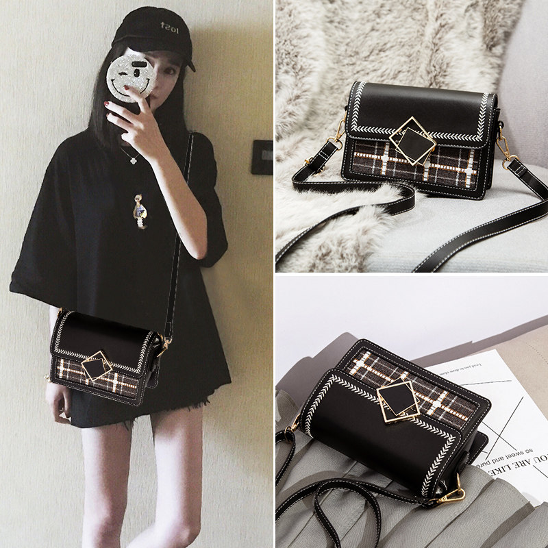 European Station Package Girls 2022 Fashion Pop 100 Hitch Advanced Senses Small Square Bag Genuine Leather Single Shoulder Diagonal