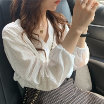 White Snowspun Shirt Woman Long Sleeve Summer Loose V Collar Short blouse Blister Early Autumn Undershirt Cotton Linen T-shirt Tide