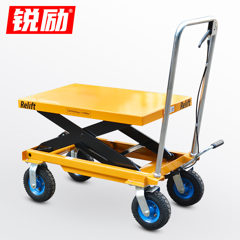 Sharp and manual hydraulic lifting platform car rubber inflatable large wheel mobile push flatbed truck carrying car outdoors