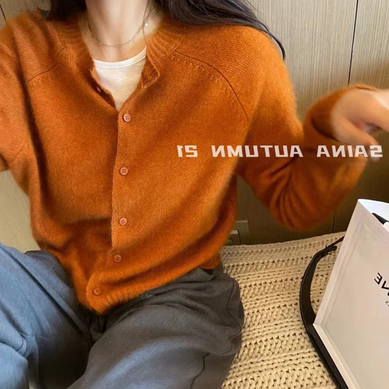 Sunset Orange Sweater for Women, Autumn and Winter Pumpkin-Colored Cardigan Top, High-End Orange Knitwear Jacket, Base Layer Shirt