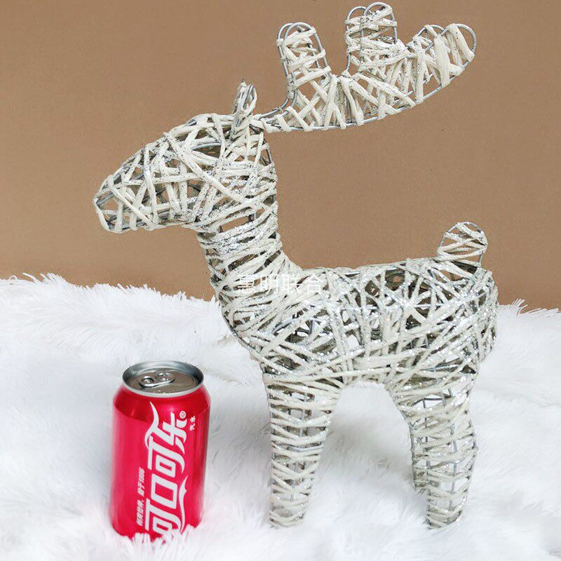 Gold and silver iron deer bar tabletop fitting wedding festival decoration items in red photo