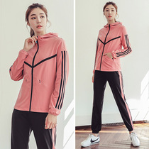 2020 new yoga clothes female beginners Fashion Net red casual good looking fitness clothes running sports suit women