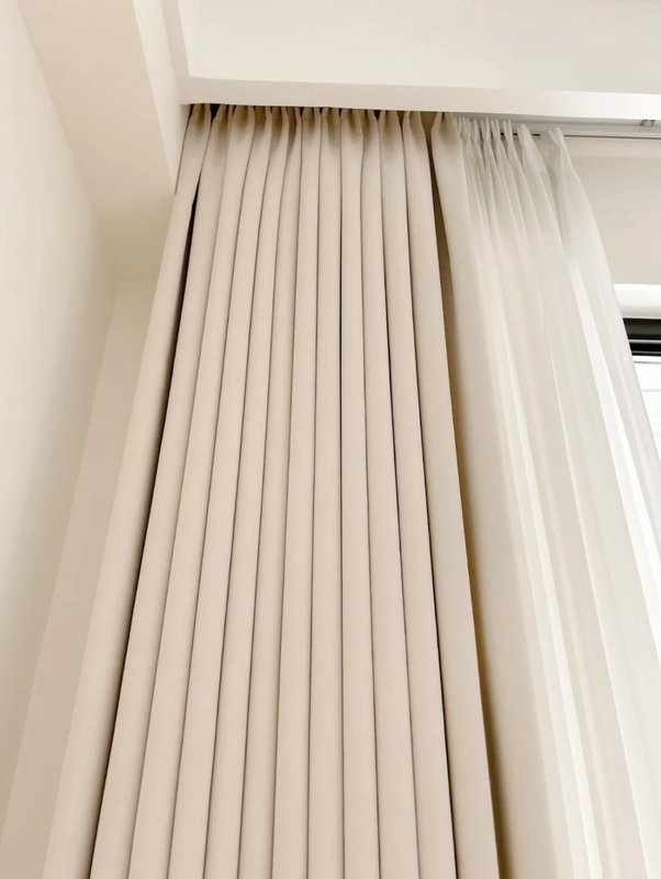 Double-Sided Chenille Full Blackout Light Luxury Finished Curtains from Hefei, Cotton and Linen, for Bedroom and Living Room, Cream Style, Heat Insulation, with Track Included Double-Sided Chenille Full Blackout Light Luxury Finished Curtains from Hefei, Cotton and Linen, for Bedroom and Living Room, Cream Style, Heat Insulation, with Track Included