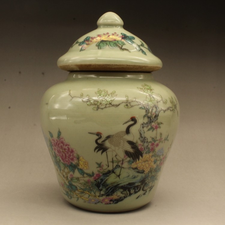 The Qing Tongzhi Pink Double Crane Small General Pot Ancient Play Antique Antique Porcelain Pendulum collection