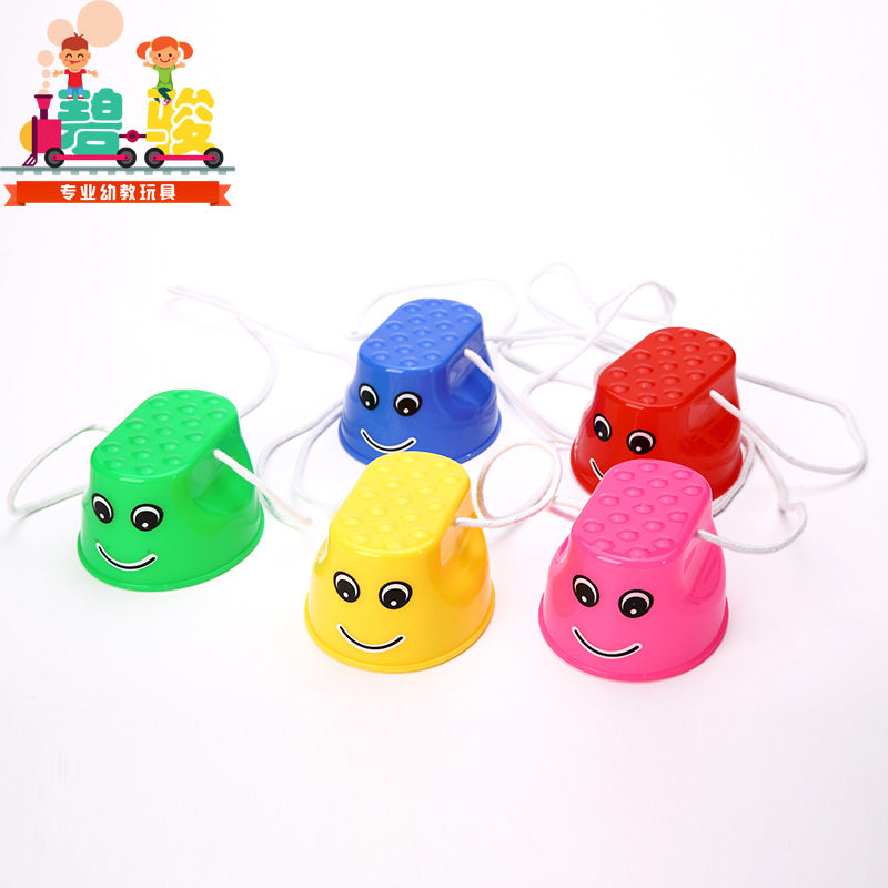 Children's smiling face stilt shoes Kindergarten thickened parent-child outdoor sports toys Sensory integration training Fitness Takahashi