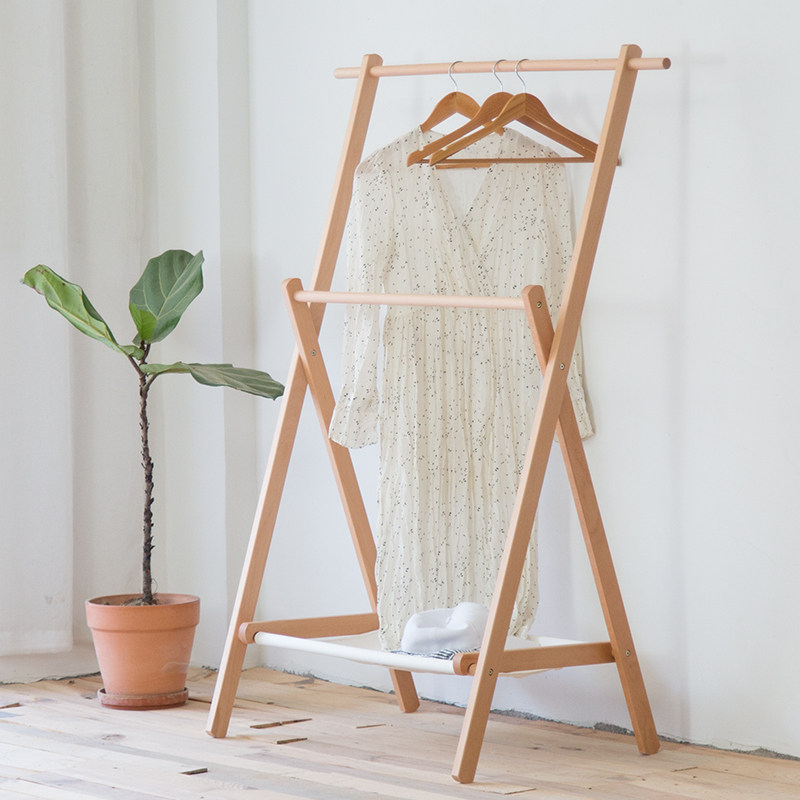 Solid wood coat rack Bedroom room hanger Floor-to-ceiling Nordic household simple wooden hanger storage clothes rack