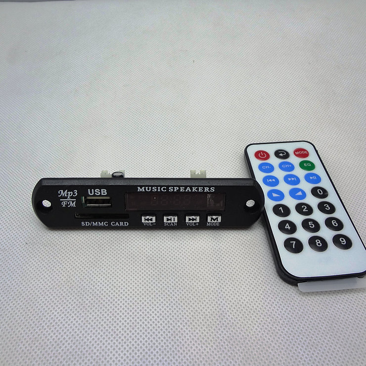 MP3 decoding board with remote control FM radio decoding board 5V decoding board Power-off memory playback 5V decoding board