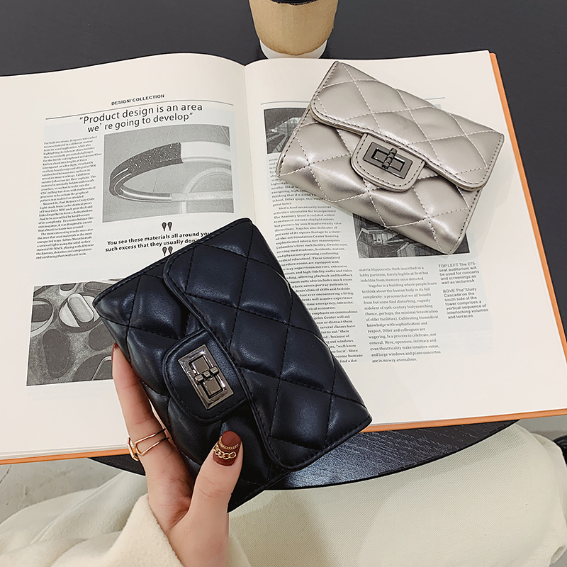 2021 new small scent wind magna wallet Women in short Han version 100 hitch Versatile Folding Minimalist Card Bag Zero Money Bag