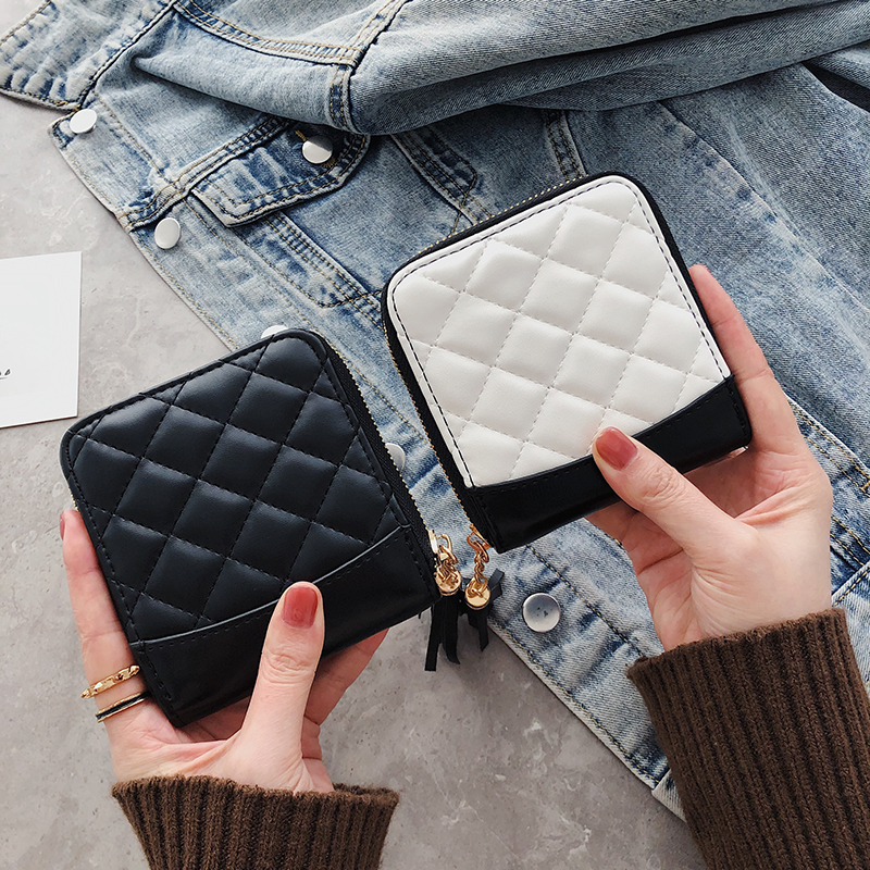 2021 new Korean version Tide Small Scent Wind Magna Wallet Woman short Personality Banging 100 hitch Surnecklace Zero wallets