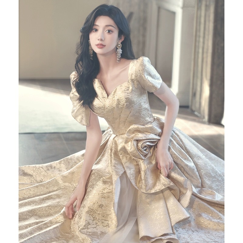 Champagne Gold Evening Dress for Women, High-End, Light Luxury, Niche, Banquet Style, Elegant, Hostess, Birthday, Coming-Of-Age Ceremony Dress, Socialite