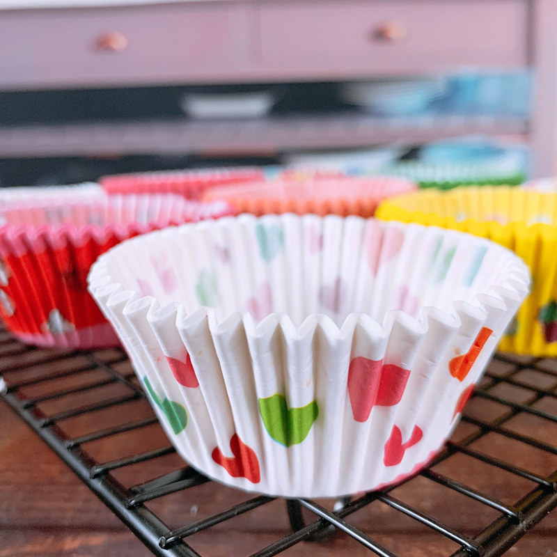 Baking glutinous rice paper Aperitif Paper Mat Snowy Bridesmaid Packaging High Temperature Resistant Maven Cake Cupcakes 100