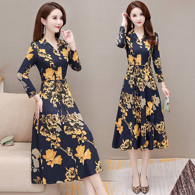 Skirt Foreign Pie Slimmer name Yuanyuan New Little Sub your Lady's Lady Long sleeves Slim Middle-aged Temperament 2021