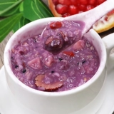 Фиолетовая картофельная замена каша, полная еда, еда, корма для завтрака теплом