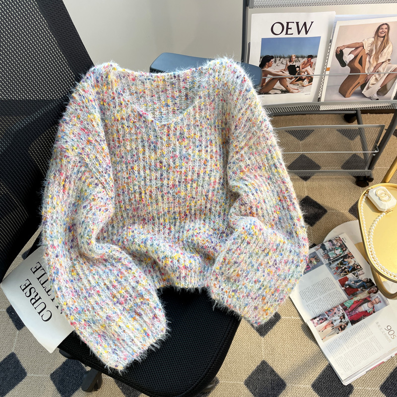 Gentle and Colorful Lazy Sweater for Women, Autumn and Winter 2026 New Style, High-End Feel, Loose and Soft Knit Top Gentle and Colorful Lazy Sweater for Women, Autumn and Winter 2026 New Style, High-End Feel, Loose and Soft Knit Top