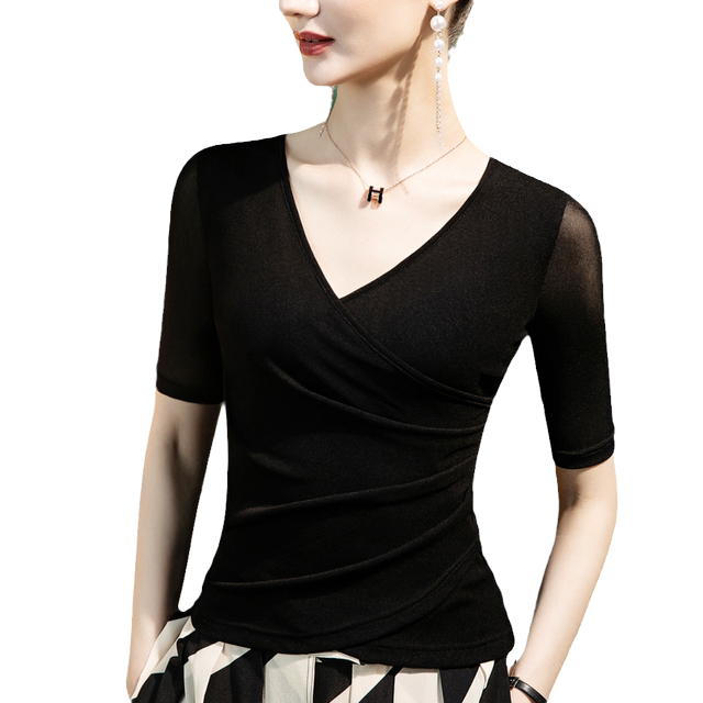 ເສື້ອຍືດຄໍ V-neck ຂອງແມ່ຍິງຕາຫນ່າງສາມສ່ວນສີ່ຄົນອັບເດດ: