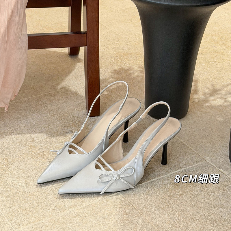 Elingstudio Is Stunning! Liuli's Same Style Glacier Silver Pointed-Toe Bow High-Heeled Sandals for Women with Open Back Elingstudio Is Stunning! Liuli's Same Style Glacier Silver Pointed-Toe Bow High-Heeled Sandals for Women with Open Back