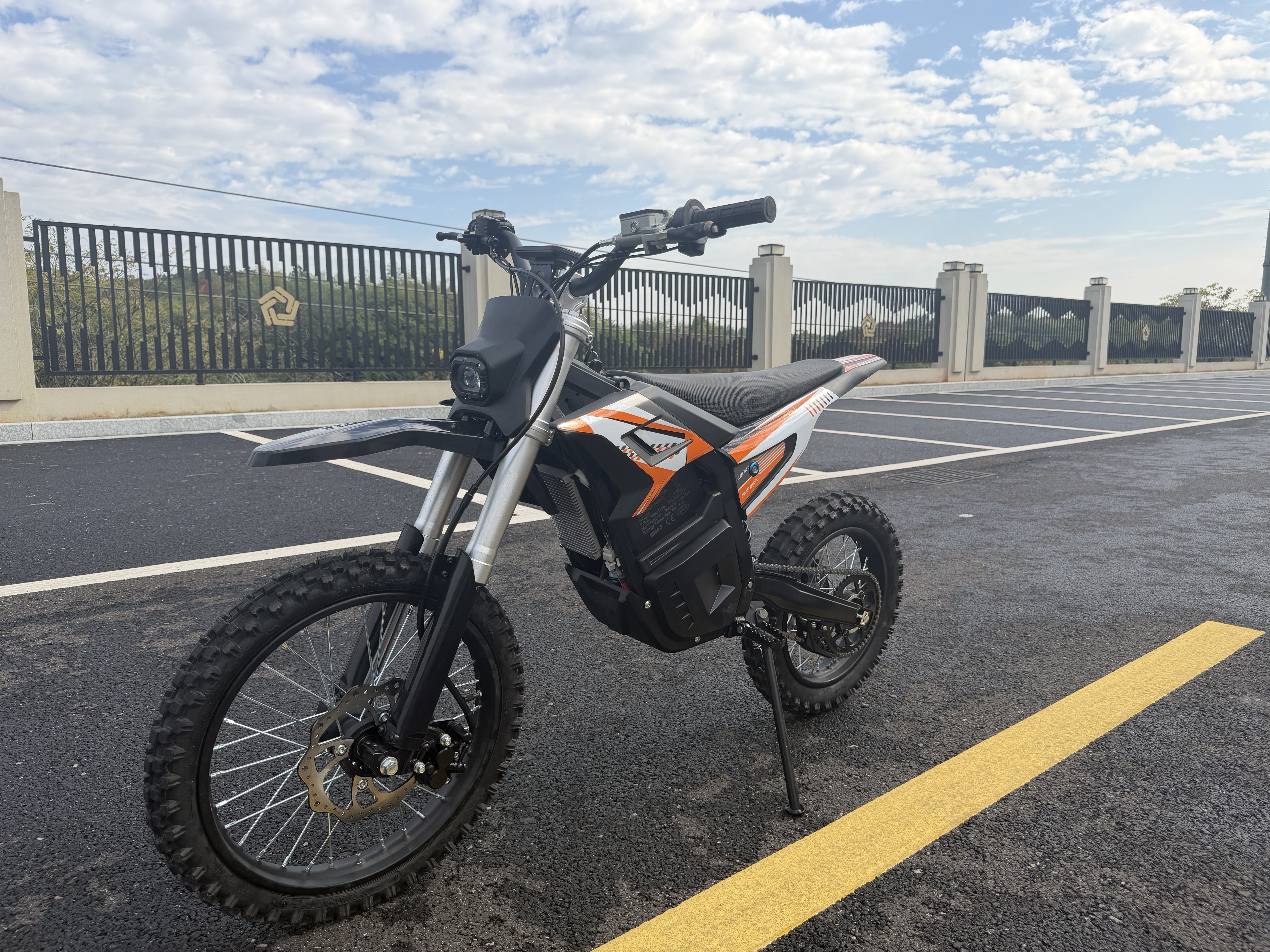 New 72V 6000W Factory Direct Sales Cross-Border Motorcycle Electric Scooter Electric Off-Road Vehicle Racing Lithium Battery Mobility Scooter